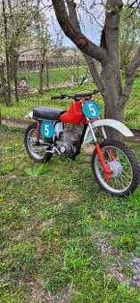 ČZ 250