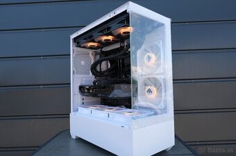 Herný PC, Ryzen 9 9900x3d, RX 9070 XT, 32GB RAM, SSD, 24m