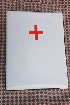Retro lekárnička bakelit