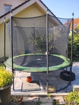 Predám trampolínu Beneo 300 cm