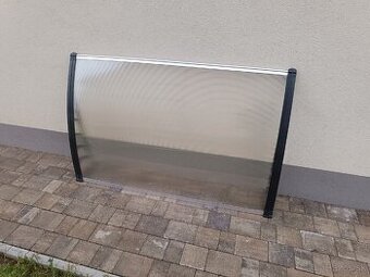 Strieška pres vchod 100 x 150