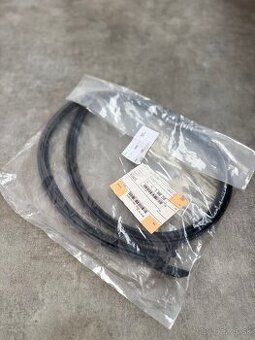 BMW E30 Coupe OEM NOVÉ těsnění dveří