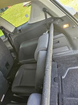 Predám tretí rad sedadiel na Ford s-max