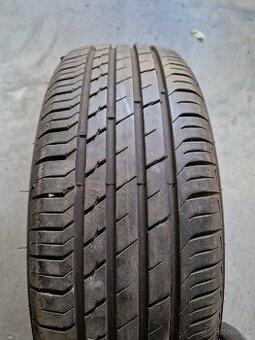 Letné pneumatiky 195/60 R15, DOT4822