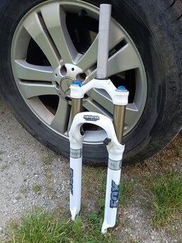 Vidlica FOX 26" 100mm