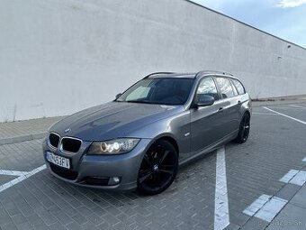 BMW e91 320d 120kw 6st manuál 2010