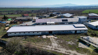 Ponúkam na predaj výrobno-skladové priestory v obci Veľké Dv - 1