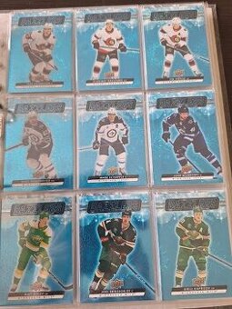 Hokejové kartičky insert dazzlers blue 2023/24