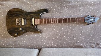 Cort KX300 Etched Black Gold