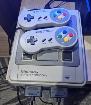 Super Nintendo SNES, Super Famicom