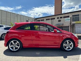 Opel Corsa Gsi 1,6 turbo benzin