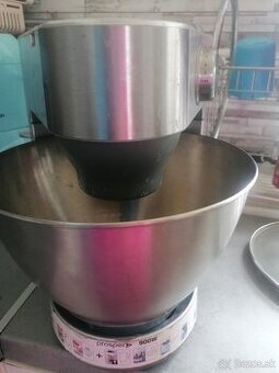 Robot na šľahanie, mixovanie