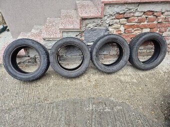 Predám zimné pneumatiky Michelin 195/60R16 C