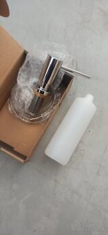 Vstavany davkovac mydla