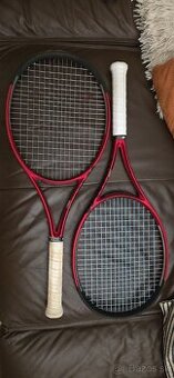 Tenisova raketa Wilson Clash 98V2