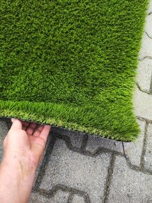 Umělý trávník VÝPRODEJ výška 35mm za krásnou cenu