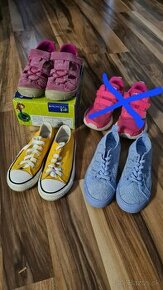 2x detská obuv, veľ. 31