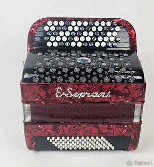 Chromaticky akordeon E-Soprani , B-system vhodny do ZUŠ