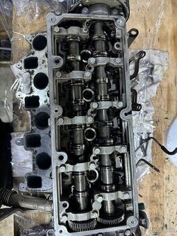 Hlava 2.0tdi 103kw 125kw aj s vackami (cffb)