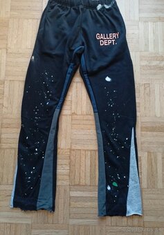 Gallery dept. Off white