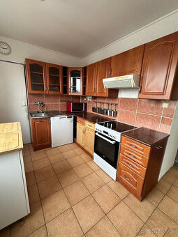 Rodinný 4 izbový byt