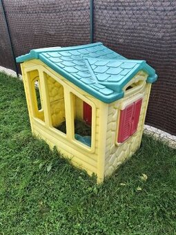 Detsky zahradny domcek
