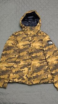 Predám pánsku camo bundu the North Face