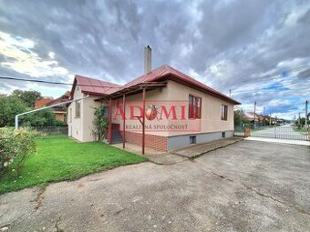 ADOMIS - prenájom RD, všetky IS, zvieratko povolené, GEČA