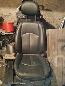 Mercedes Benz Ml vody sedačka elektrika koza