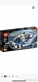 LEGO 42045 - Pretekársky hydroplán