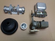Tatra 138:nové ND-regler,ventil redukcie,manžeta radenia