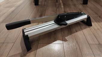 Wolfcraft Rezačka vinylu a laminátu VLC 800