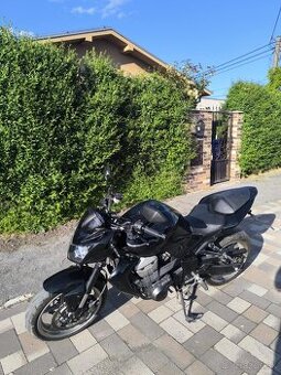 z750