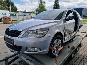 ROZPREDAM SKODA OCTAVIA 2 EU VERZIA na diely xenony