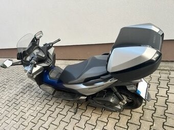 Dohoda ista Honda Smart 45l Top Box - Forza 125 2019-2020