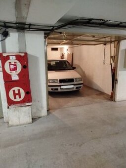 Na predaj samostatná garáž na Veternicovej ulici, Bratislava