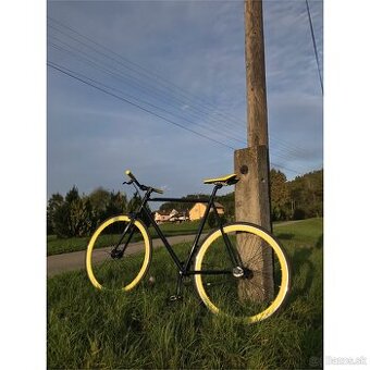 Predám/vymením fixie gear za Garmin/TT helmu