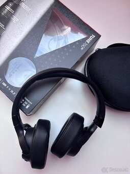 JBL tune 760nc