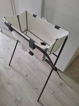 Vanička so stojanom Stokke
