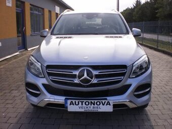 Mercedes Benz GLE350D 4Matic 190kW A9 r.16
