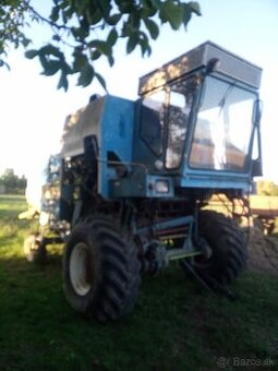 Kombajn e514