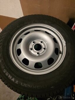 215/70 r16
