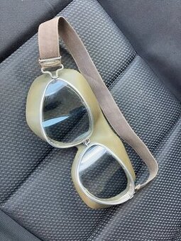 Predam originalne moto brile Mima