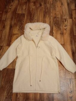 Dámska bunda ,alpaka