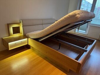 Manželská posteľ 180x200