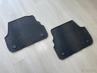 Audi A6 S6 RS6 C5 Allroad zadné gumové rohože