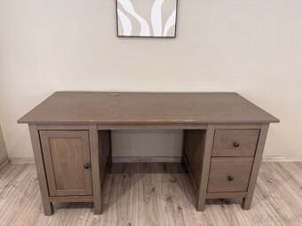 Kancelársky, bytový nábytok