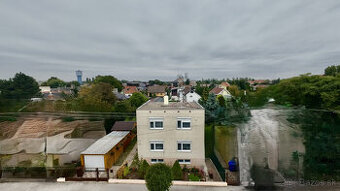 Rodinný dom blízko centra mesta .