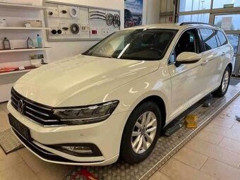 VW PASSAT 2.0 TDI DSG MOD 2023 LANE KESSY KAMERA