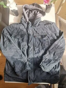 Levi's zimná bunda s kapucňou – veľkosť L